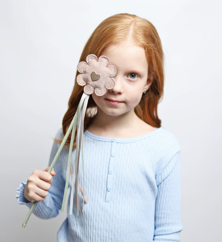 Flowers Magic Wand | Peony Petal